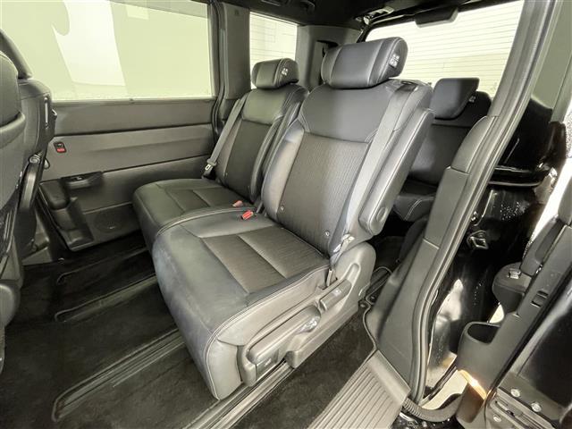 ステップワゴン ｅ：ＨＥＶスパーダ　９インチ純正メモリナビ／全方位カメラ／両側パワースライドドア／シートヒーター　／Ｂｌｕｅｔｏｏｔｈ／ＣＤ／ＤＶＤ／ＵＳＢ／ＨＤＭＩ／ＡｐｐｌｅＣａｒＰｌａｙ／Ａｎｄｒｏｉｄ　Ａｕｔｏ／フルセグ（26枚目）