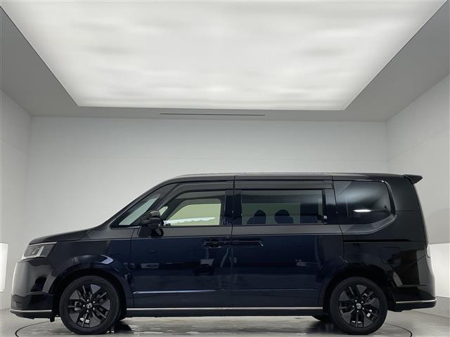 ステップワゴン ｅ：ＨＥＶスパーダ　９インチ純正メモリナビ／全方位カメラ／両側パワースライドドア／シートヒーター　／Ｂｌｕｅｔｏｏｔｈ／ＣＤ／ＤＶＤ／ＵＳＢ／ＨＤＭＩ／ＡｐｐｌｅＣａｒＰｌａｙ／Ａｎｄｒｏｉｄ　Ａｕｔｏ／フルセグ（35枚目）