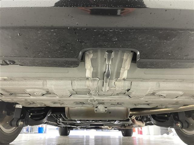 ステップワゴン ｅ：ＨＥＶスパーダ　９インチ純正メモリナビ／全方位カメラ／両側パワースライドドア／シートヒーター　／Ｂｌｕｅｔｏｏｔｈ／ＣＤ／ＤＶＤ／ＵＳＢ／ＨＤＭＩ／ＡｐｐｌｅＣａｒＰｌａｙ／Ａｎｄｒｏｉｄ　Ａｕｔｏ／フルセグ（40枚目）