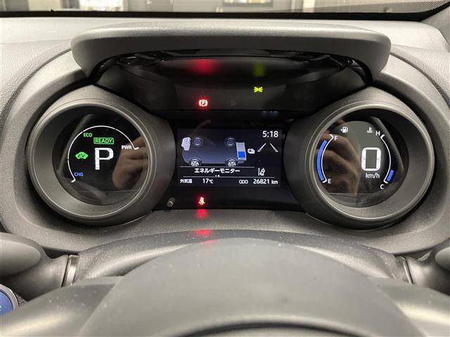 ヤリスクロス ハイブリッド　ＧＲスポーツ　純正８インチナビ／バックカメラ／ＥＴＣ２．０／前後ドラレコ／ブラインドスポットモニター／ＬＥＤヘッドライト／クリアランスソナー／ハーフレザーシート／自動防塵インナーミラー／アルミペダル（9枚目）