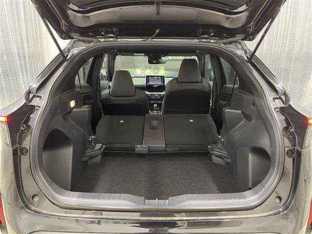 ヤリスクロス ハイブリッド　ＧＲスポーツ　純正８インチナビ／バックカメラ／ＥＴＣ２．０／前後ドラレコ／ブラインドスポットモニター／ＬＥＤヘッドライト／クリアランスソナー／ハーフレザーシート／自動防塵インナーミラー／アルミペダル（23枚目）