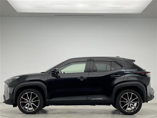 ヤリスクロス ハイブリッド　ＧＲスポーツ　純正８インチナビ／バックカメラ／ＥＴＣ２．０／前後ドラレコ／ブラインドスポットモニター／ＬＥＤヘッドライト／クリアランスソナー／ハーフレザーシート／自動防塵インナーミラー／アルミペダル（29枚目）