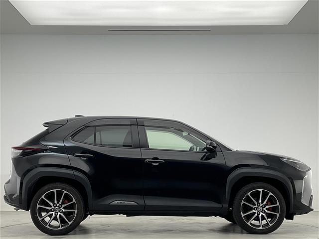 ヤリスクロス ハイブリッド　ＧＲスポーツ　純正８インチナビ／バックカメラ／ＥＴＣ２．０／前後ドラレコ／ブラインドスポットモニター／ＬＥＤヘッドライト／クリアランスソナー／ハーフレザーシート／自動防塵インナーミラー／アルミペダル（31枚目）