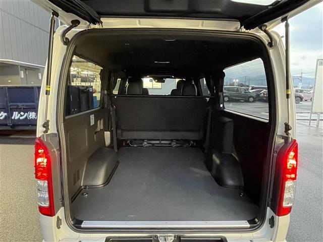 ハイエースバン スーパーGL ダーク プライムII 純正ナビ/全方位カメラ/両側パワースライドドア/モデリスタエアロ/前後ドライブレコーダー/クリアランスソナー/デジタルインナーミラー/ハーフレザーシート/プッシュスタート/ETC2.0/LEDライト(30枚目)