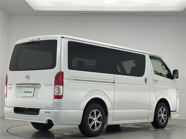 ハイエースバン スーパーGL ダーク プライムII 純正ナビ/全方位カメラ/両側パワースライドドア/モデリスタエアロ/前後ドライブレコーダー/クリアランスソナー/デジタルインナーミラー/ハーフレザーシート/プッシュスタート/ETC2.0/LEDライト(40枚目)