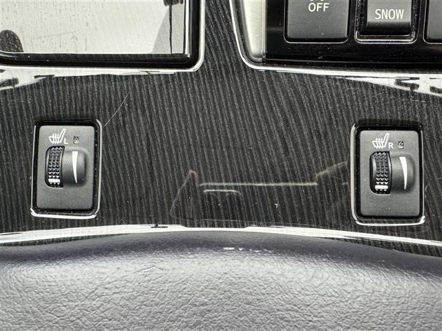 マークＸ ２５０Ｓ　禁煙車／純正ナビ／フルセグテレビ／バックカメラ／セーフティセンス／ＥＴＣ／ＬＥＤライト／パワーシート／シートヒーター／コーナーセンサー／ドライブレコーダー／プッシュスタート／スマートキー（10枚目）