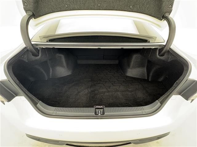 マークＸ ２５０Ｓ　禁煙車／純正ナビ／フルセグテレビ／バックカメラ／セーフティセンス／ＥＴＣ／ＬＥＤライト／パワーシート／シートヒーター／コーナーセンサー／ドライブレコーダー／プッシュスタート／スマートキー（25枚目）