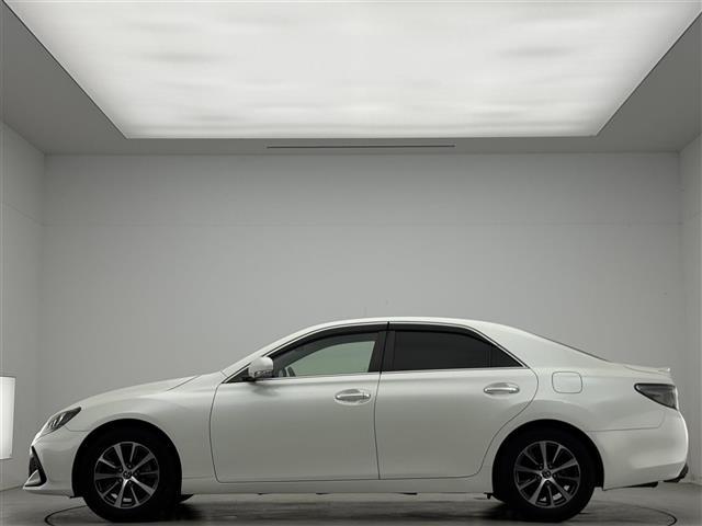 マークＸ ２５０Ｓ　禁煙車／純正ナビ／フルセグテレビ／バックカメラ／セーフティセンス／ＥＴＣ／ＬＥＤライト／パワーシート／シートヒーター／コーナーセンサー／ドライブレコーダー／プッシュスタート／スマートキー（31枚目）