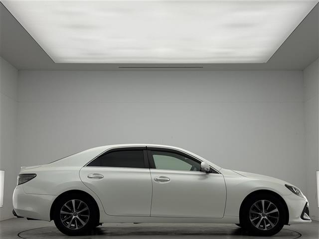 マークＸ ２５０Ｓ　禁煙車／純正ナビ／フルセグテレビ／バックカメラ／セーフティセンス／ＥＴＣ／ＬＥＤライト／パワーシート／シートヒーター／コーナーセンサー／ドライブレコーダー／プッシュスタート／スマートキー（33枚目）