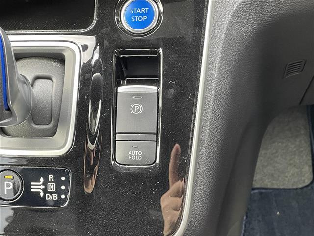 セレナ e-パワー オーテック スポーツスペック 禁煙車/純正10型ナビ/プロパイロット/クリアランスソナー/追従クルーズコントロール/ETC/全方位カメラ/両側パワースライドドア/ブラインドスポットモニター/デジタルインナーミラー/LED(16枚目)