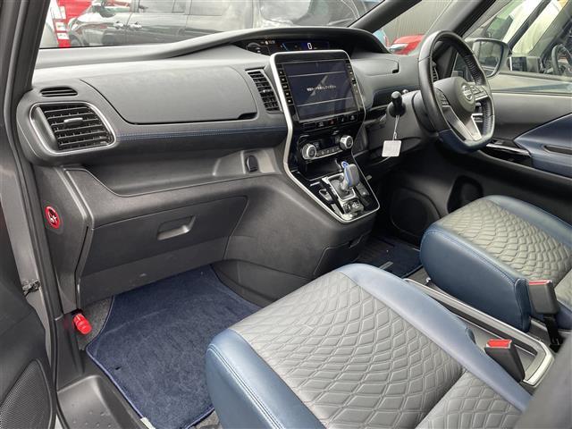 セレナ e-パワー オーテック スポーツスペック 禁煙車/純正10型ナビ/プロパイロット/クリアランスソナー/追従クルーズコントロール/ETC/全方位カメラ/両側パワースライドドア/ブラインドスポットモニター/デジタルインナーミラー/LED(19枚目)