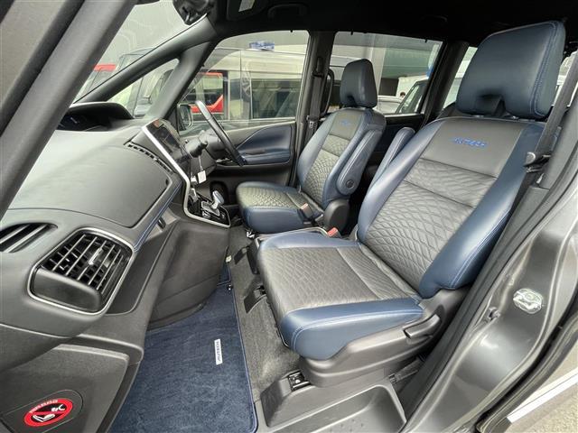 セレナ e-パワー オーテック スポーツスペック 禁煙車/純正10型ナビ/プロパイロット/クリアランスソナー/追従クルーズコントロール/ETC/全方位カメラ/両側パワースライドドア/ブラインドスポットモニター/デジタルインナーミラー/LED(20枚目)