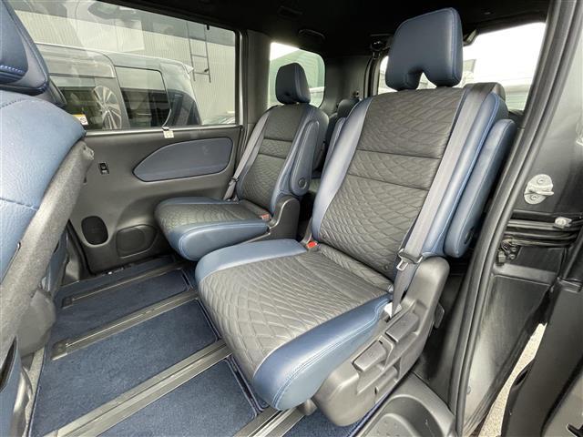 セレナ e-パワー オーテック スポーツスペック 禁煙車/純正10型ナビ/プロパイロット/クリアランスソナー/追従クルーズコントロール/ETC/全方位カメラ/両側パワースライドドア/ブラインドスポットモニター/デジタルインナーミラー/LED(21枚目)