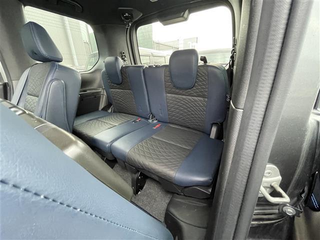 セレナ e-パワー オーテック スポーツスペック 禁煙車/純正10型ナビ/プロパイロット/クリアランスソナー/追従クルーズコントロール/ETC/全方位カメラ/両側パワースライドドア/ブラインドスポットモニター/デジタルインナーミラー/LED(23枚目)