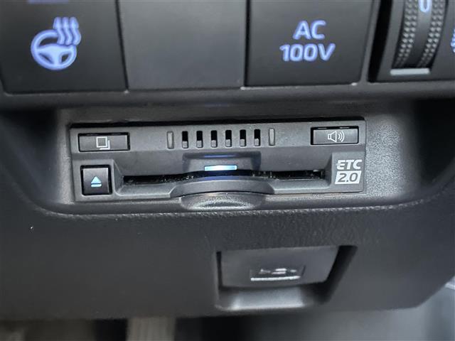 アクア Ｚ　純正１０．５型ナビ／パノラミックビューモニター／ビルトインＥＴＣ／セーフティセンス／パーキングサポートブレーキ／ＬＥＤヘッドライト／Ｄ席パワーシート／ブラインドスポットモニター／ハーフレザーシート（6枚目）