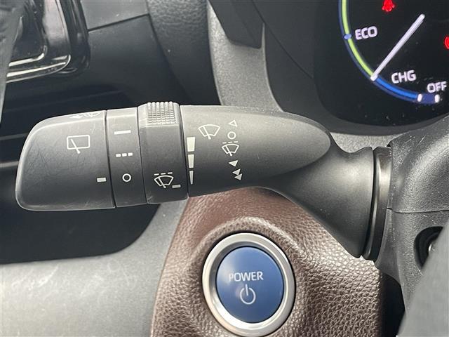 ヤリスクロス ハイブリッドＺ　禁煙車／純正８インチナビ／バックカメラ／ＥＴＣ／前後ドラレコ／ブラインドスポットモニター／シートヒーター／パワーシート／ハーフレザーシート／ＬＥＤヘッドライト／追従クルーズコントロール（14枚目）