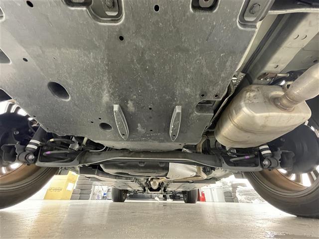 ヤリスクロス ハイブリッドＺ　禁煙車／純正８インチナビ／バックカメラ／ＥＴＣ／前後ドラレコ／ブラインドスポットモニター／シートヒーター／パワーシート／ハーフレザーシート／ＬＥＤヘッドライト／追従クルーズコントロール（37枚目）