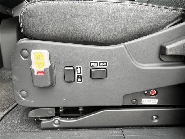 タント カスタムＲＳ　純正ディスプレイオーディオ／Ｎ席ウェルカムシートリフト／両側パワースライドドア／バックカメラ／追従クルーズコントロール／リアソナー／ＬＥＤヘッドライト／オートマチックハイビーム／シートヒーター／ＥＴＣ（16枚目）