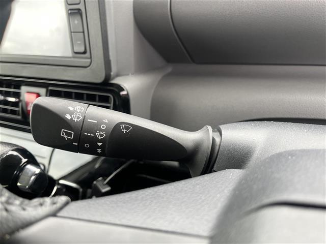 タント カスタムＲＳ　純正ディスプレイオーディオ／Ｎ席ウェルカムシートリフト／両側パワースライドドア／バックカメラ／追従クルーズコントロール／リアソナー／ＬＥＤヘッドライト／オートマチックハイビーム／シートヒーター／ＥＴＣ（18枚目）