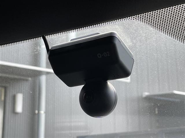 ＵＸ ＵＸ２５０ｈ　Ｆスポーツ　スタイルブルー　純正ナビ／パノラミックビューモニター／サンルーフ／ブラインドスポットモニター／パーキングサポートブレーキ／セーフティセンスプラス／フルブラックドアミラー／ヘッドアップディスプレイ／パワーシート（16枚目）