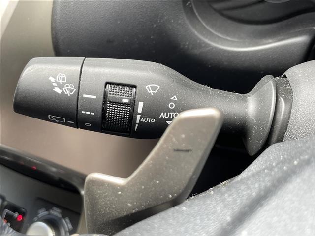 ＮＸ ＮＸ３００ｈ　バージョンＬ　純正ナビ　バックカメラ　サイドカメラ　前方ドライブレコーダー　パワーシート　シートヒーター　シートクーラー　ステアリングヒーター　本革シート　レーダークルーズコントロール　レーンキープアシスト（15枚目）