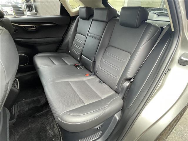 ＮＸ ＮＸ３００ｈ　バージョンＬ　純正ナビ　バックカメラ　サイドカメラ　前方ドライブレコーダー　パワーシート　シートヒーター　シートクーラー　ステアリングヒーター　本革シート　レーダークルーズコントロール　レーンキープアシスト（25枚目）