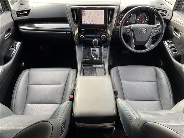 ヴェルファイア 2.5Z Gエディション 純正9インチメモリナビ/追従クルーズコントロール/バックカメラ/両側パワースライドドア/オートライト/オートマチックハイビーム/シートヒーター/合皮シート/Bluetooth/DVD/フルセグ(2枚目)