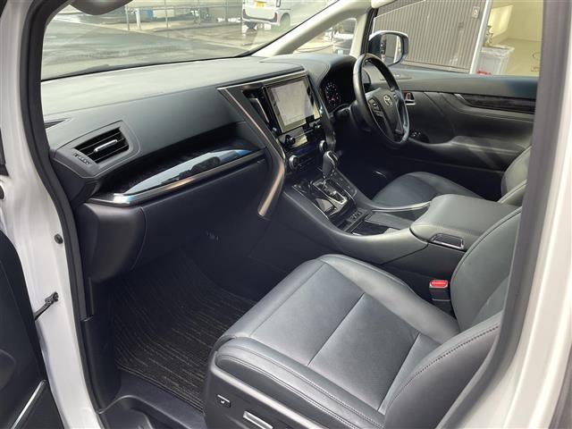 ヴェルファイア 2.5Z Gエディション 純正9インチメモリナビ/追従クルーズコントロール/バックカメラ/両側パワースライドドア/オートライト/オートマチックハイビーム/シートヒーター/合皮シート/Bluetooth/DVD/フルセグ(25枚目)