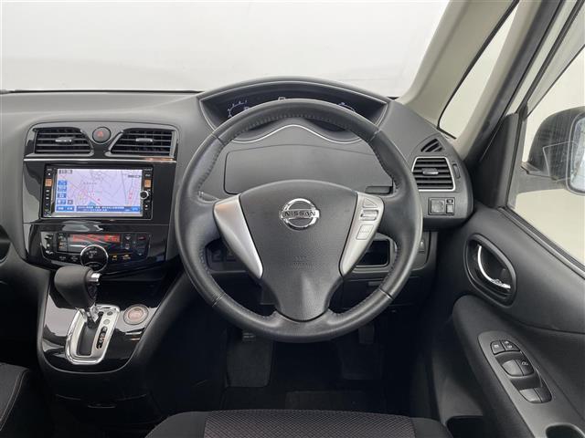 セレナ ハイウェイスター　Ｓ－ハイブリッド　禁煙車／バックカメラ／両側パワースライドドア／クルーズコントロール／アイドリングストップ／３列シート／チップアップシート／純正フロアマット／純正１６インチアルミホイール／キセノンヘッドライト／ＥＴＣ（28枚目）