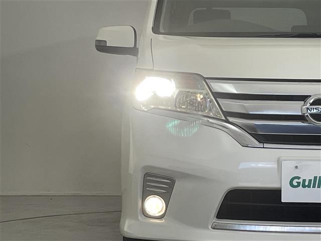 セレナ ハイウェイスター　Ｓ－ハイブリッド　禁煙車／バックカメラ／両側パワースライドドア／クルーズコントロール／アイドリングストップ／３列シート／チップアップシート／純正フロアマット／純正１６インチアルミホイール／キセノンヘッドライト／ＥＴＣ（29枚目）