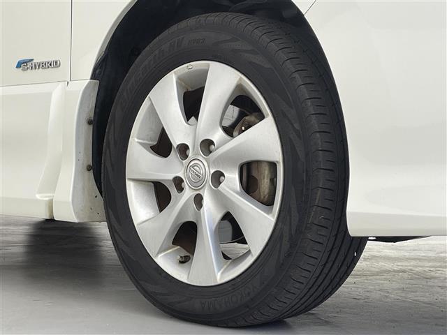 セレナ ハイウェイスター　Ｓ－ハイブリッド　禁煙車／バックカメラ／両側パワースライドドア／クルーズコントロール／アイドリングストップ／３列シート／チップアップシート／純正フロアマット／純正１６インチアルミホイール／キセノンヘッドライト／ＥＴＣ（30枚目）