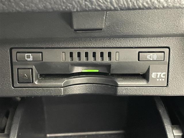 アルファード 2.5S Cパッケージ 禁煙車/純正10型ナビ/モデリスタエアロ/フリップダウンモニター/バックカメラ/両側パワースライドドア/ブラインドスポットモニター/追従クルーズコントロール/パワーバックドア/デジタルインナーミラー(9枚目)