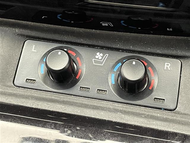 アルファード 2.5S Cパッケージ 禁煙車/純正10型ナビ/モデリスタエアロ/フリップダウンモニター/バックカメラ/両側パワースライドドア/ブラインドスポットモニター/追従クルーズコントロール/パワーバックドア/デジタルインナーミラー(11枚目)