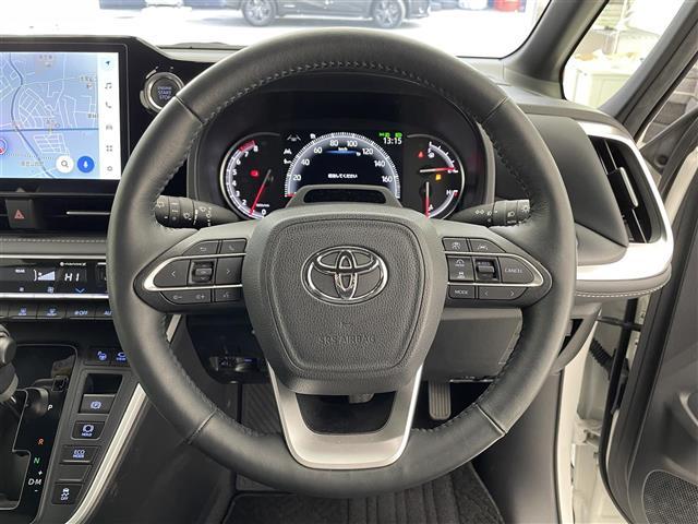 ノア S-Z 禁煙車/純正10.5型ナビ/快適利便パッケージHigh/デジタルインナーミラー/パノラミックビューモニター/トヨタチームメイトアドバンストパーク/衝突被害軽減ブレーキ/レーダークルーズコントロール(9枚目)