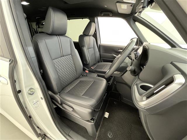 ノア S-Z 禁煙車/純正10.5型ナビ/快適利便パッケージHigh/デジタルインナーミラー/パノラミックビューモニター/トヨタチームメイトアドバンストパーク/衝突被害軽減ブレーキ/レーダークルーズコントロール(20枚目)