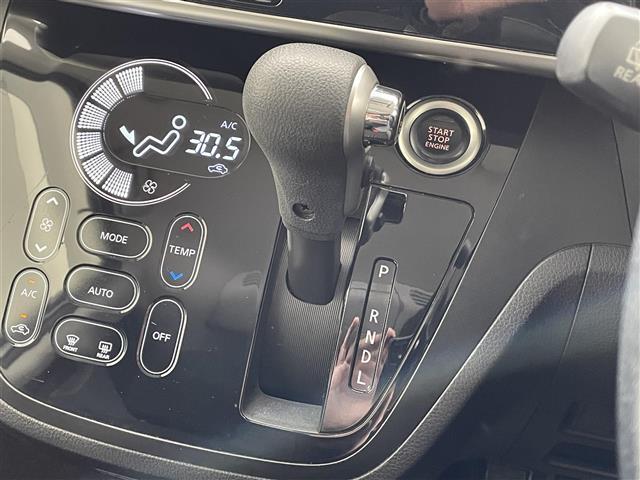 デイズルークス ハイウェイスター　Ｘ　Ｇパッケージ　禁煙車／純正ナビ／アラウンドビューモニター／ＥＴＣ／両側パワースライドドア／オートライト／スマートキー／（13枚目）