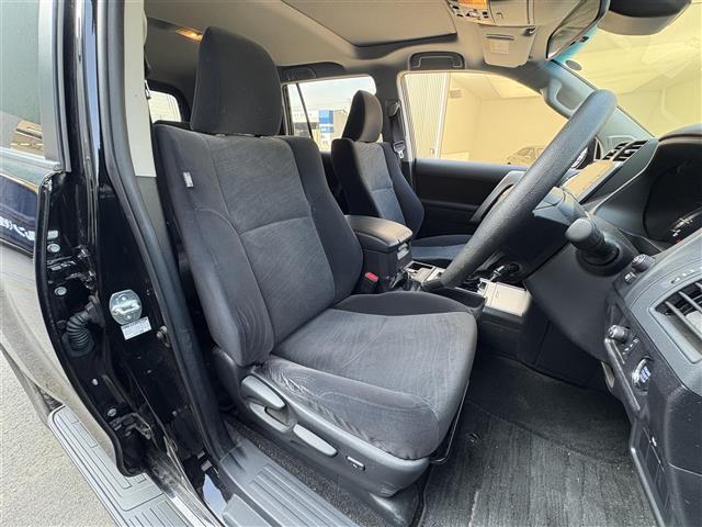 ランドクルーザープラド TX 純正9インチナビ/サンルーフ/全方位カメラ/純正17インチアルミホイール/前後ソナー/トランスファー/センターデフロック/ビルトインETC/オートライト/オートハイビーム/LEDヘッドライト(14枚目)