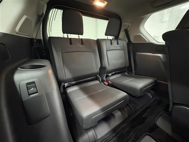 ランドクルーザープラド TX Lパッケージ マットブラックエディション 禁煙車/純正9インチナビ/サンルーフ/全方位カメラ/クリアランスソナー/ETC2.0/追従クルーズコントロール/ブラインドスポットモニター/電動格納サードシート/本革シート/シートヒーター/LED(23枚目)