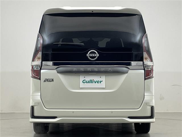 セレナ ハイウェイスター　Ｖ　純正１０型ナビ／プロパイロット／ローダウン／アラウンドビューモニター／両側パワースライドドア／ブラインドスポットモニター／純正デジタルインナーミラー／クリアランスソナー／純正１０フリップダウンモニター（29枚目）