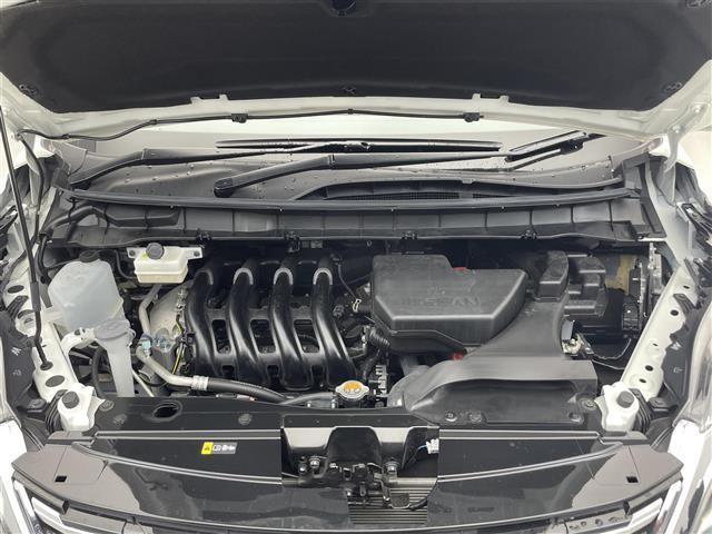 セレナ ハイウェイスター　Ｖ　純正１０型ナビ／プロパイロット／ローダウン／アラウンドビューモニター／両側パワースライドドア／ブラインドスポットモニター／純正デジタルインナーミラー／クリアランスソナー／純正１０フリップダウンモニター（35枚目）