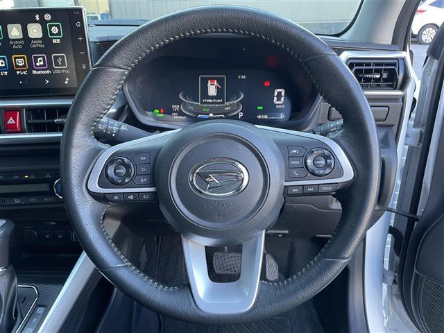 ロッキー プレミアムG HEV 純正ディスプレイオーディオ/フルセグ/Bluetooth/HDMI/USB/全方位カメラ/LEDヘッドライト/革巻ステアリング/電子パーキング/オートホールドブレーキ/追従クルーズコントロール/(6枚目)