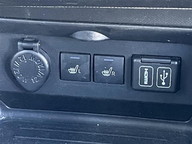 ロッキー プレミアムG HEV 純正ディスプレイオーディオ/フルセグ/Bluetooth/HDMI/USB/全方位カメラ/LEDヘッドライト/革巻ステアリング/電子パーキング/オートホールドブレーキ/追従クルーズコントロール/(10枚目)