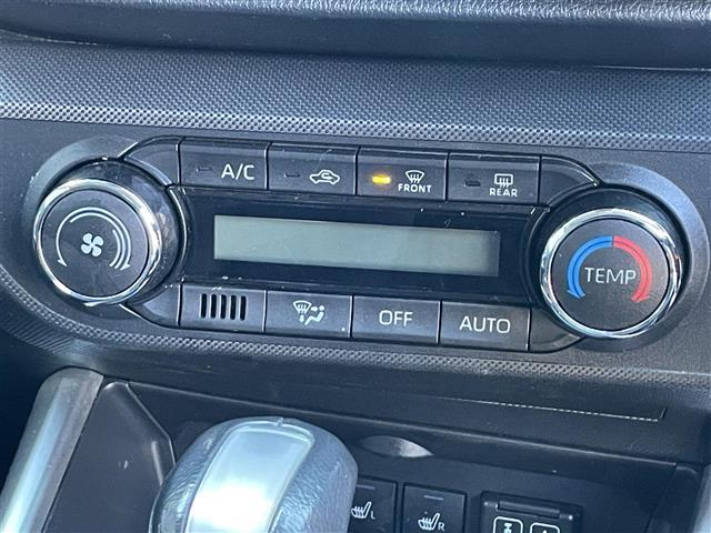 ロッキー プレミアムG HEV 純正ディスプレイオーディオ/フルセグ/Bluetooth/HDMI/USB/全方位カメラ/LEDヘッドライト/革巻ステアリング/電子パーキング/オートホールドブレーキ/追従クルーズコントロール/(12枚目)