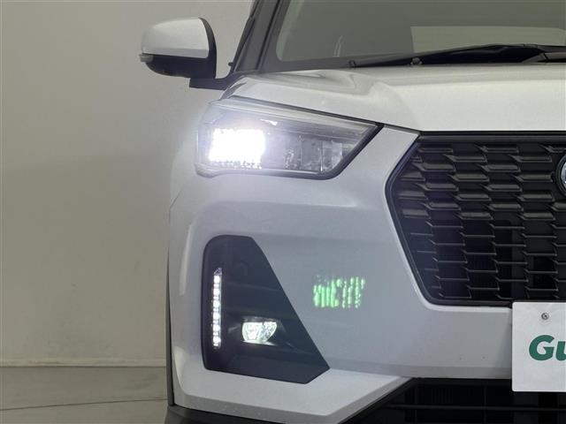 ロッキー プレミアムG HEV 純正ディスプレイオーディオ/フルセグ/Bluetooth/HDMI/USB/全方位カメラ/LEDヘッドライト/革巻ステアリング/電子パーキング/オートホールドブレーキ/追従クルーズコントロール/(24枚目)