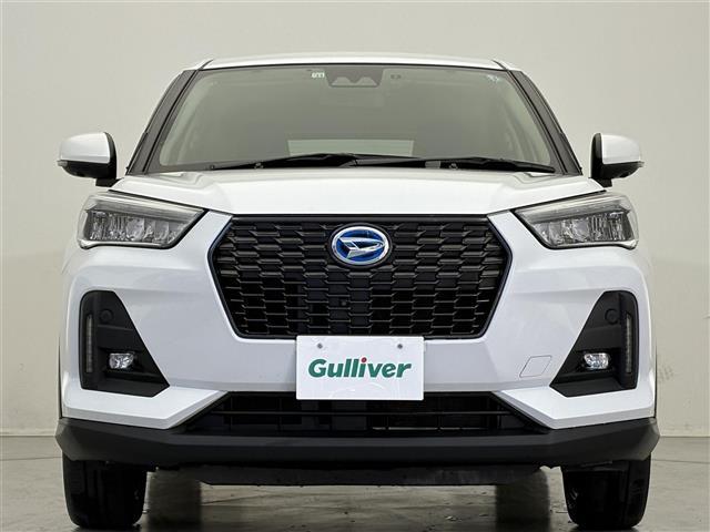 ロッキー プレミアムG HEV 純正ディスプレイオーディオ/フルセグ/Bluetooth/HDMI/USB/全方位カメラ/LEDヘッドライト/革巻ステアリング/電子パーキング/オートホールドブレーキ/追従クルーズコントロール/(26枚目)