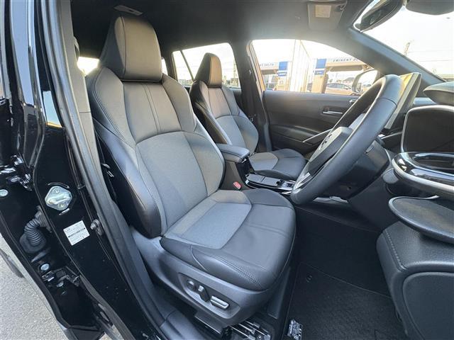 カローラクロス ハイブリッド Z 禁煙車/純正10.5インチナビ/全方位カメラ/パワーバックドア/LEDヘッドライト/追従クルーズコントロール/Bluetooth/USB/フルセグ/AppleCarplay/AndroidAuto(19枚目)