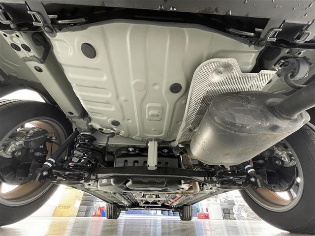 カローラクロス ハイブリッド Z 禁煙車/純正10.5インチナビ/全方位カメラ/パワーバックドア/LEDヘッドライト/追従クルーズコントロール/Bluetooth/USB/フルセグ/AppleCarplay/AndroidAuto(37枚目)