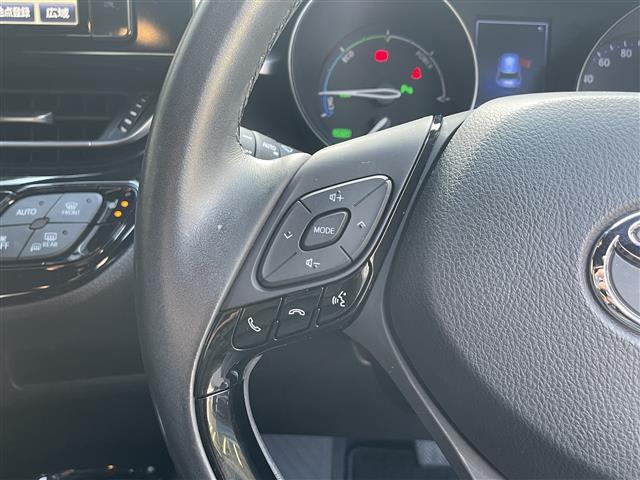 C-HR G 禁煙車/純正7インチナビ/バックカメラ/ハーフレザー/追従クルーズコントロール/衝突軽減/レーンキープ/LEDヘッドライト/オートライト/オートハイビーム/クリアランスソナー/ドラレコ(前)(8枚目)