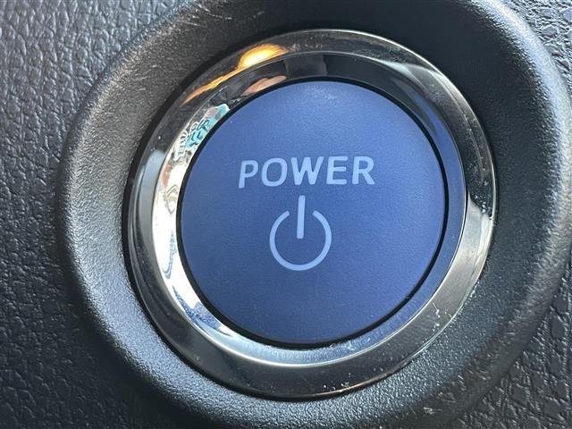 C-HR G 禁煙車/純正7インチナビ/バックカメラ/ハーフレザー/追従クルーズコントロール/衝突軽減/レーンキープ/LEDヘッドライト/オートライト/オートハイビーム/クリアランスソナー/ドラレコ(前)(12枚目)