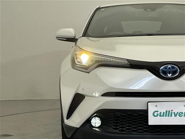 C-HR G 禁煙車/純正7インチナビ/バックカメラ/ハーフレザー/追従クルーズコントロール/衝突軽減/レーンキープ/LEDヘッドライト/オートライト/オートハイビーム/クリアランスソナー/ドラレコ(前)(25枚目)
